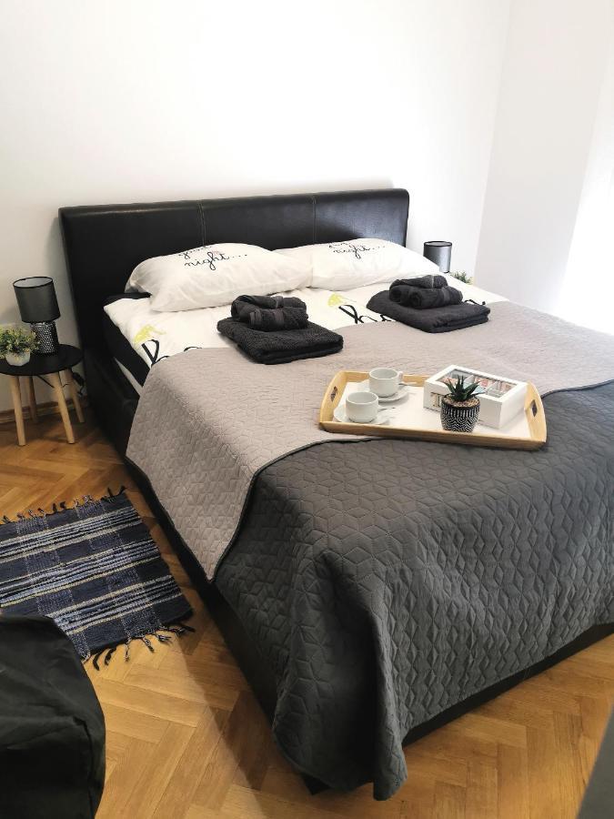 Apartman Elly Slavonski Brod Exteriér fotografie